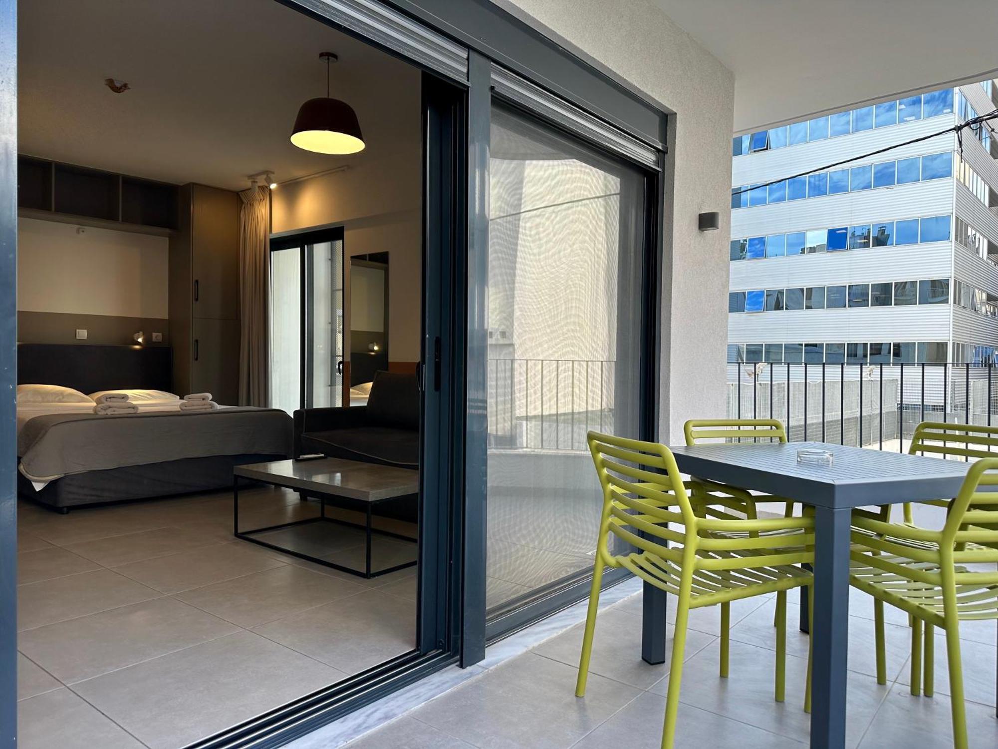 M & M - Boutique Apartments Aten Exteriör bild